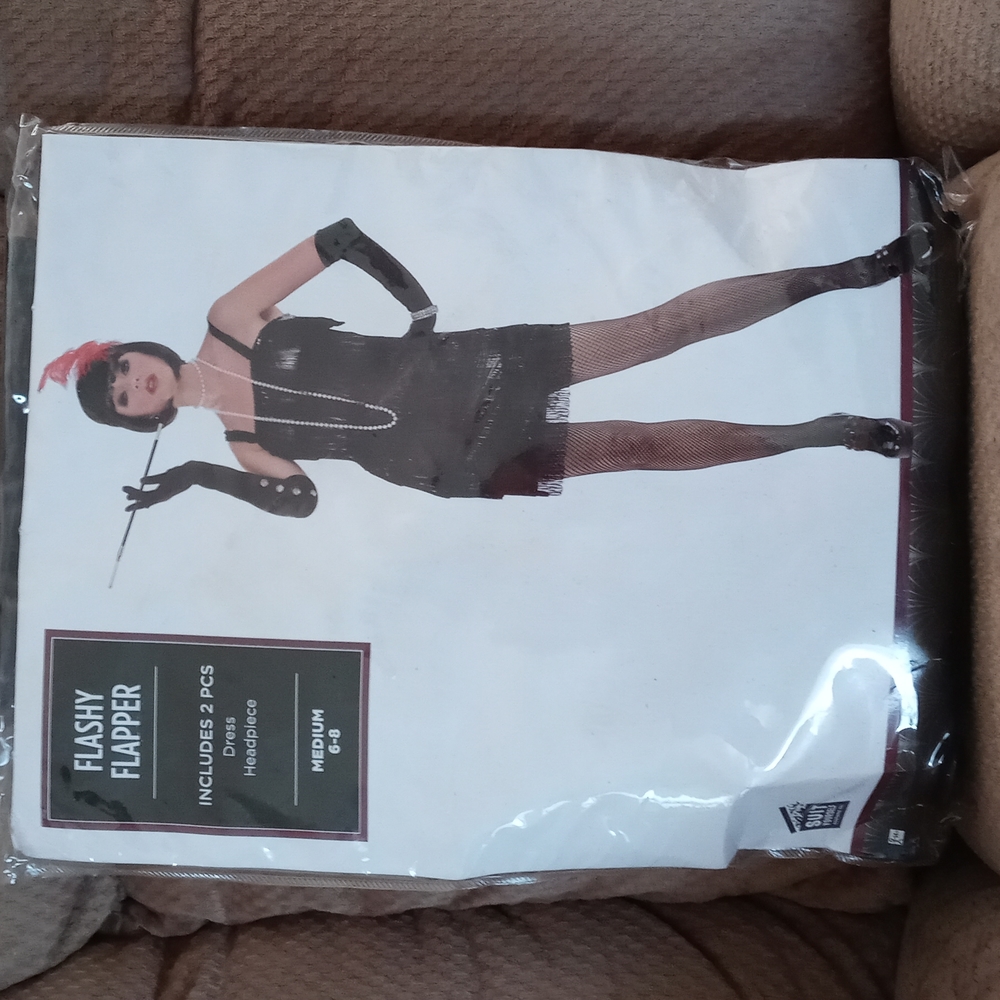 Women's Halloween Costume * Flashy Flapper * 2pc set * size M (6-8) * NEW!!!